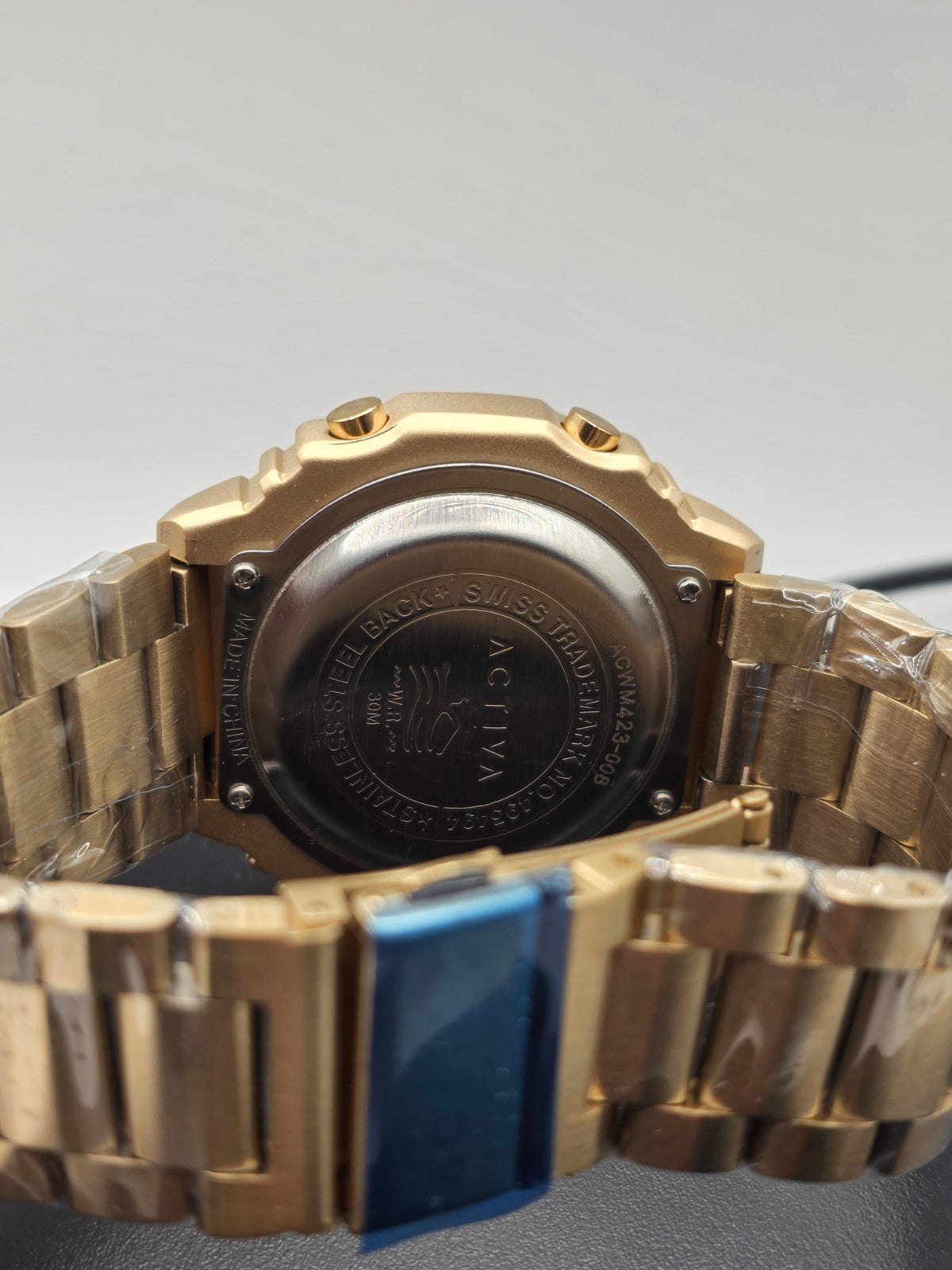 Activa by Invicta ACWM423-008 Analog Digital Unisex Watch 45.5mm Gold Tone NIB - Image 4