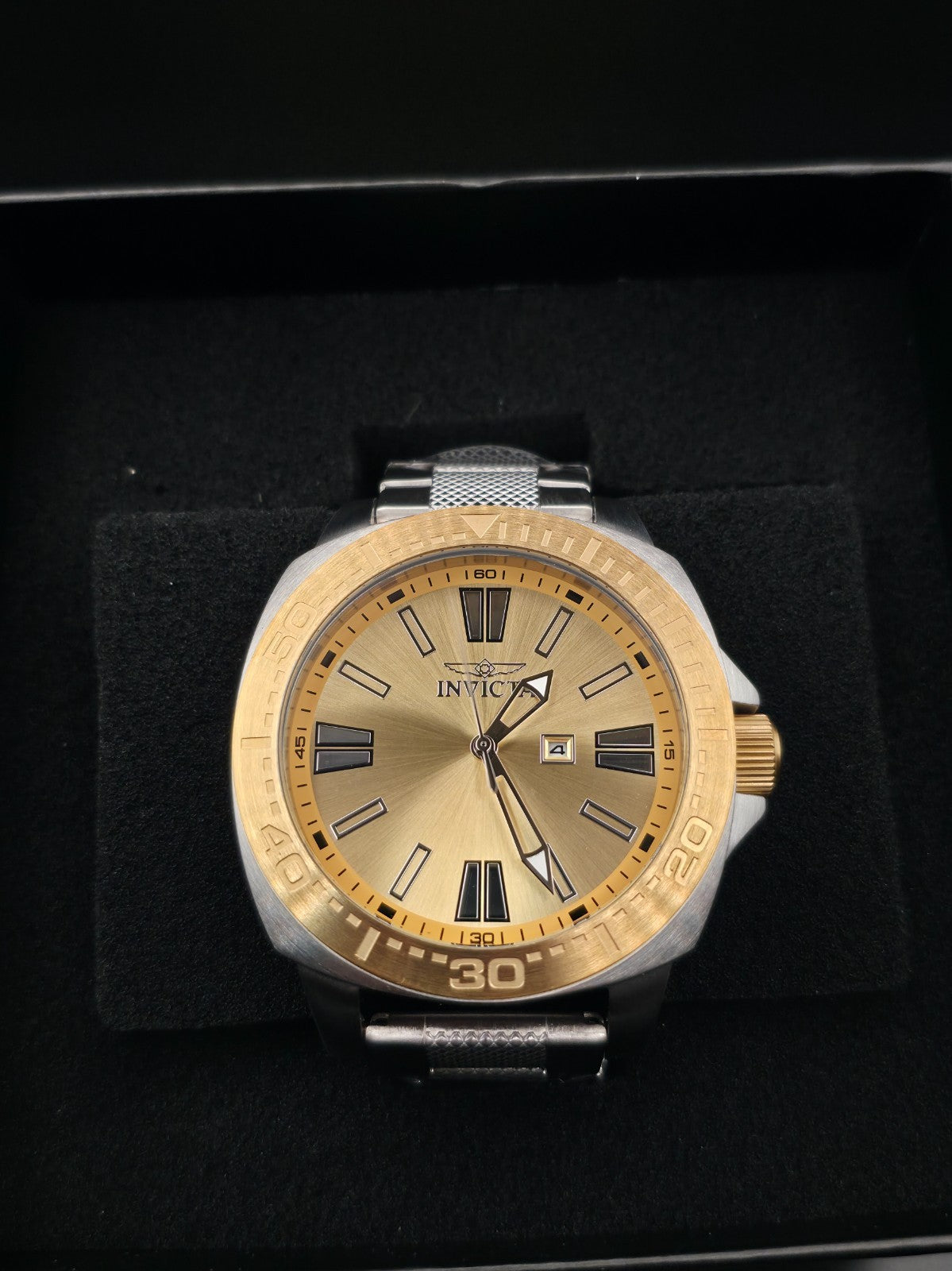 Invicta Speedway 48933 Men's 46mm Gold Dial Steel Gold Tone Watch Quartz New - Image 1
