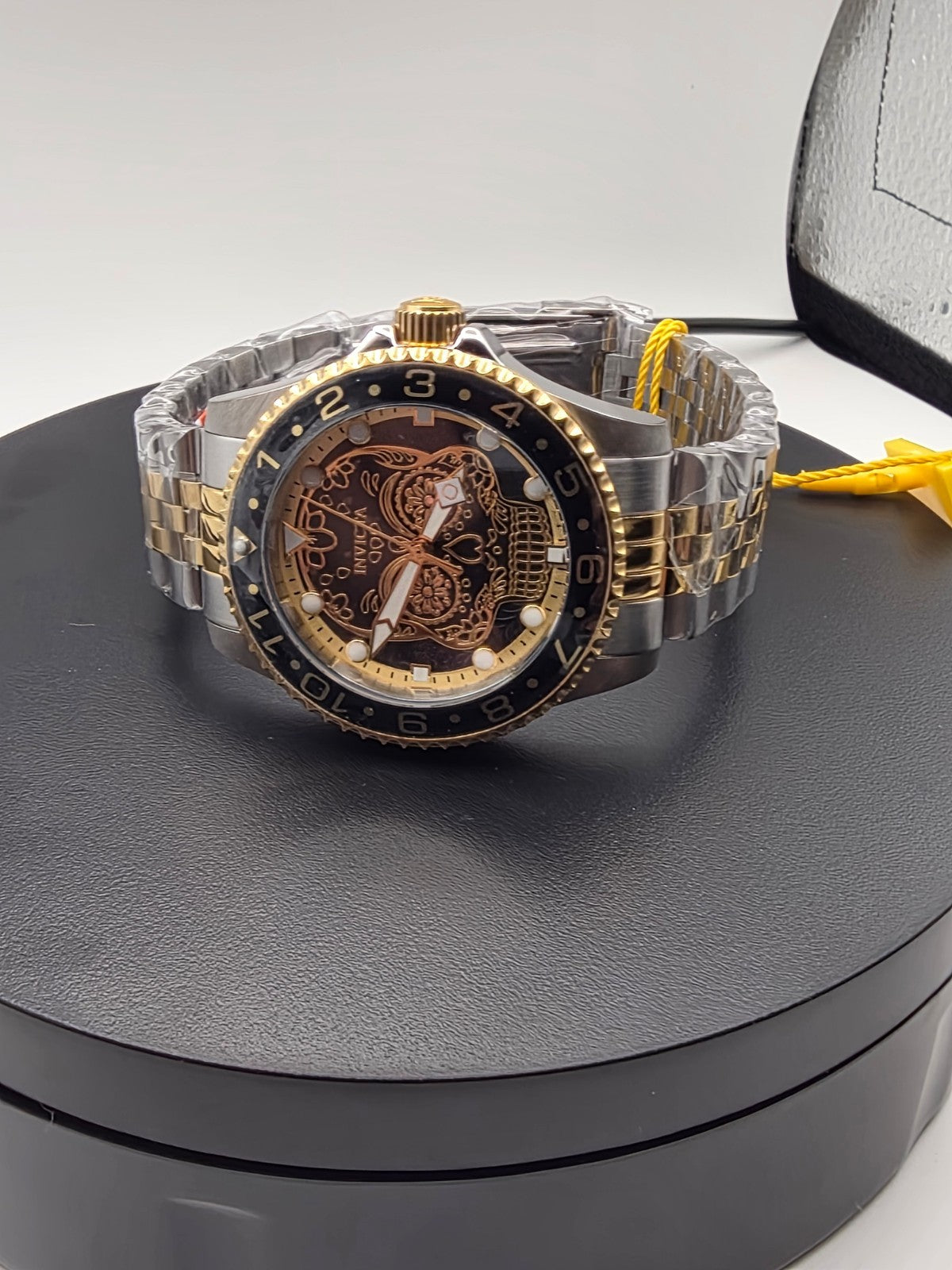 Invicta Men's Skull 36861 Pro Diver Dia De Los Muertos 40 MM Wrist Watch NIB ⌚️ - Image 2